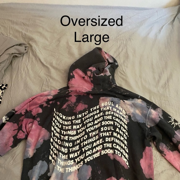 Graphic Design Hoodie - Picture 1 of 1